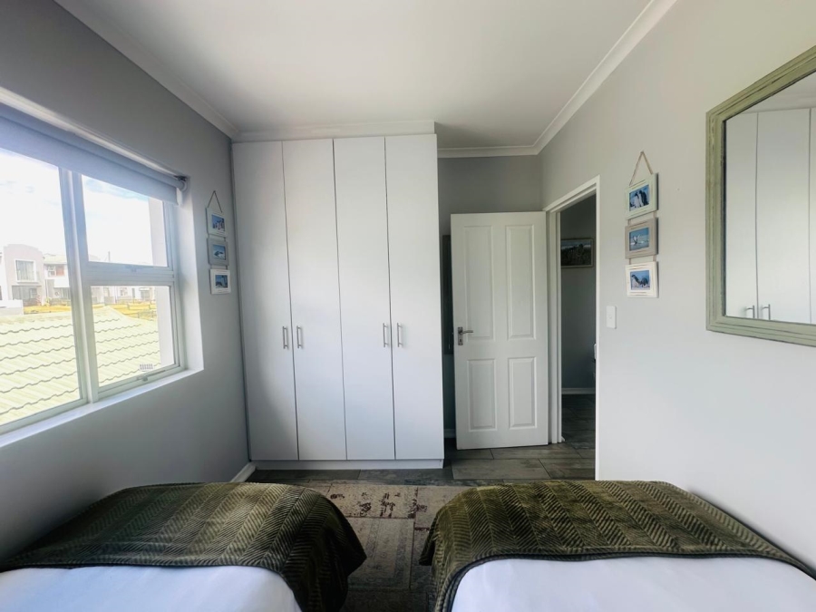 To Let 3 Bedroom Property for Rent in Big Bay Western Cape